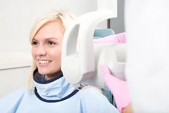 woman receiving a panoramic x-ray